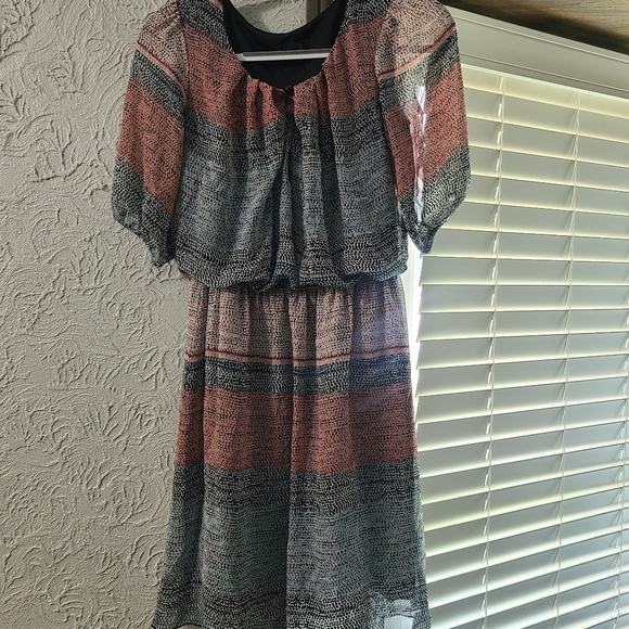 Enfocus Studio Red and Black Ombre Dress - Picture 2 of 7